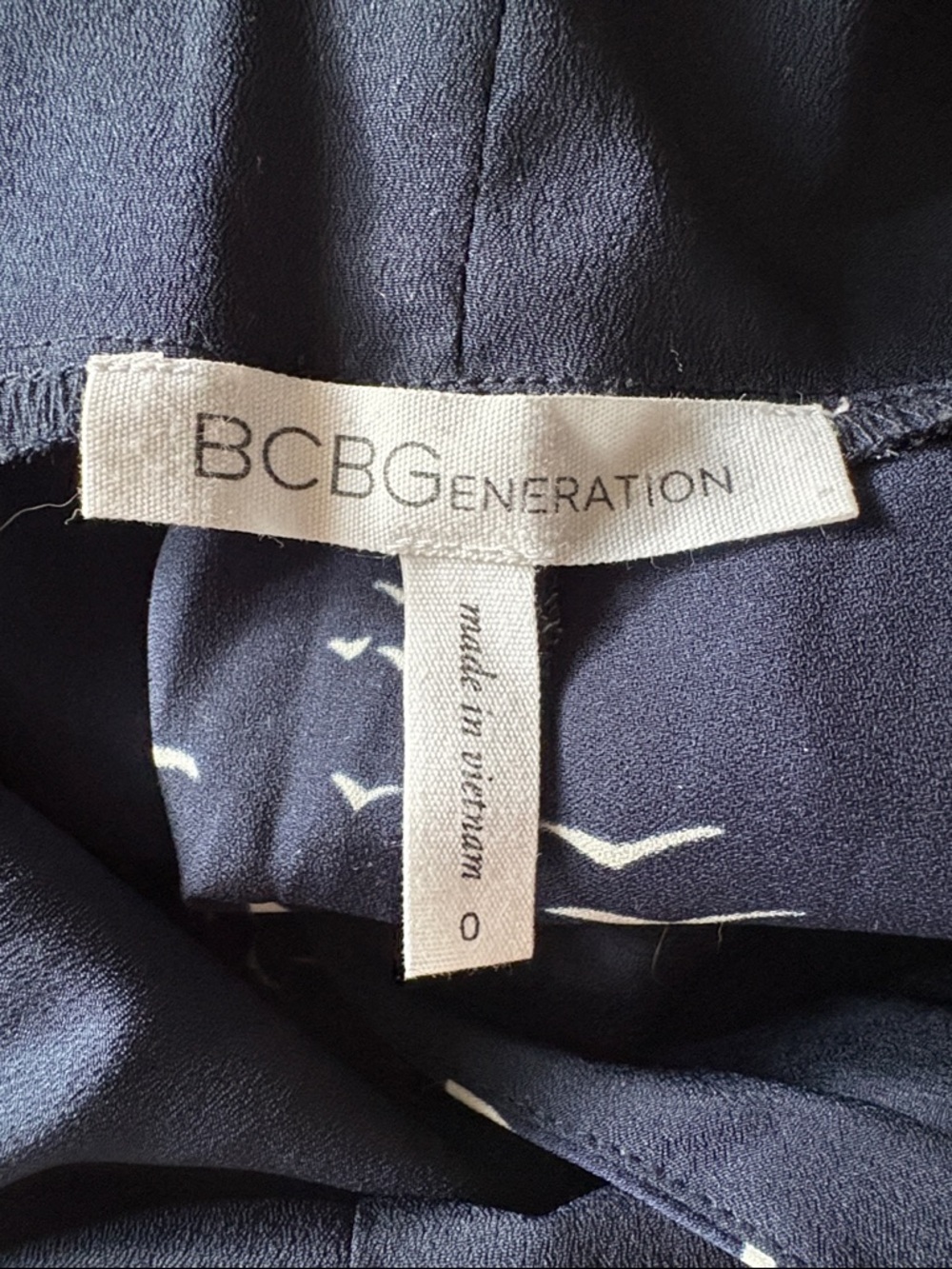 BCBGeneration Navy and White Bird-Print Midi Dress with Wrap Tie Closure - Picture 7 of 8
